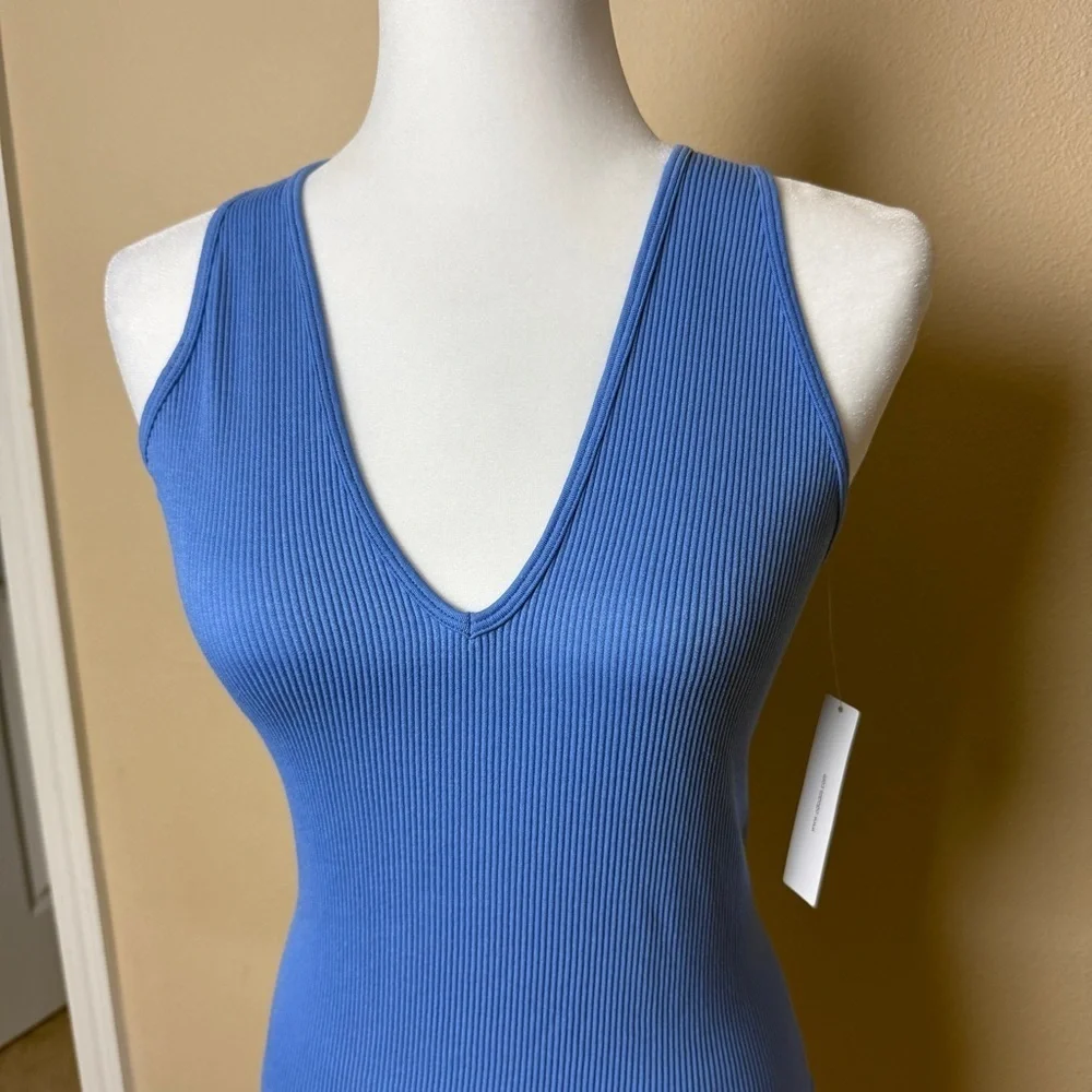 Ododos Ribbed Tank Top Racerback Size ML - Picture 2 of 8